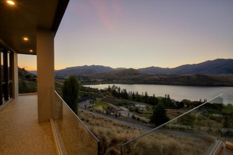 Lake Hayes Luxury Residence Maison in Otago