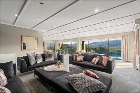 Lake Hayes Luxury Residence House in Otago