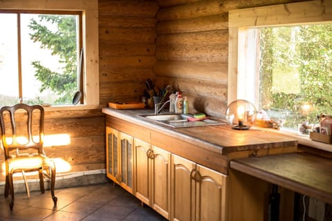 Natural landscape, Kitchen or kitchenette