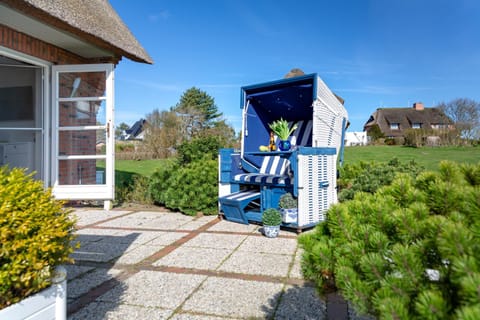 Property building, Garden view