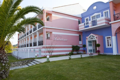 Palatino Hotel Hôtel in Lixouri