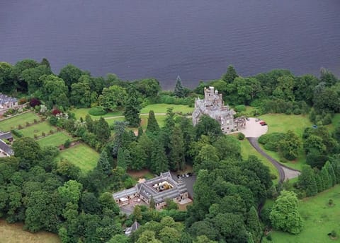 Coachouse Nature lodge in Scotland