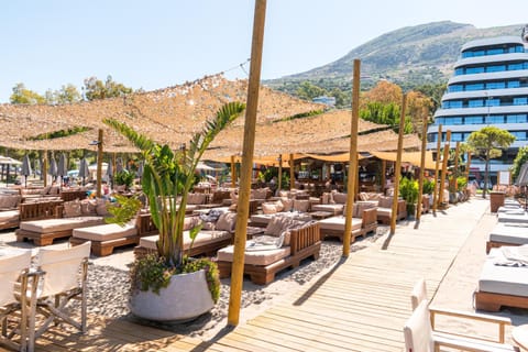 Facade/entrance, Day, Beach, sunbed