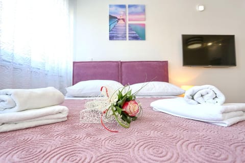 Two new apartments by the town center Apartment in Zadar