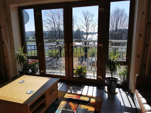 Erne View Apartments 1C - Lakeside Apartment Enniskillen Eigentumswohnung in Enniskillen