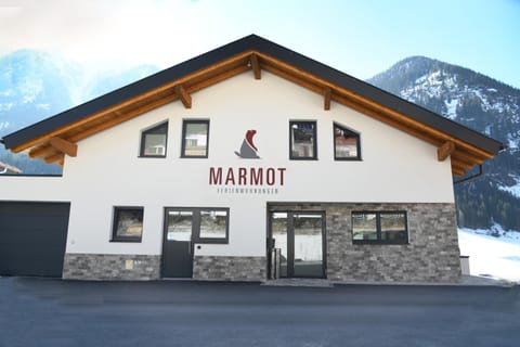 Ferienwohnungen Marmot Apartment hotel in Canton of Grisons