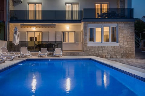 Apartments Apollo Eigentumswohnung in Trogir