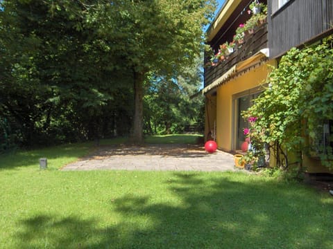 Garden, Balcony/Terrace