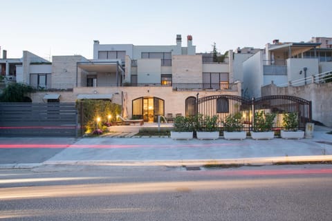 MELODY M Apartment with private pool Condominio in Split
