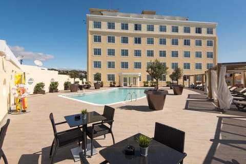 Vila Gale Estoril - Adults Friendly Hotel in Estoril