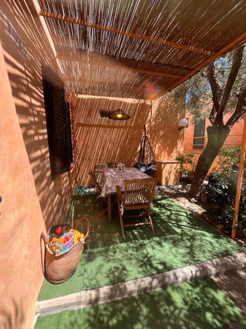 Patio, Garden view