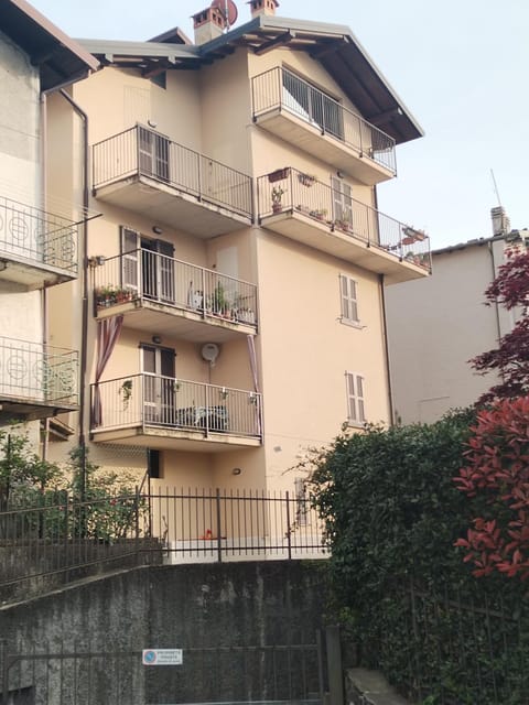 Little Country House Apartment in Bellano