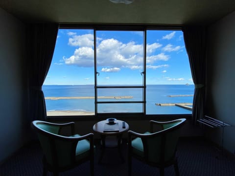 Nearby landmark, Natural landscape, View (from property/room), Photo of the whole room, Beach, Sea view