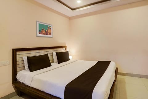 OYO 16428 Hotel Vaishnavi Inn Hotel in Secunderabad