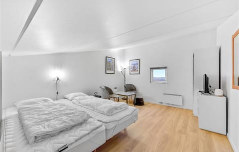 Two-Bedroom Apartment in Ringkobing Apartamento in Søndervig
