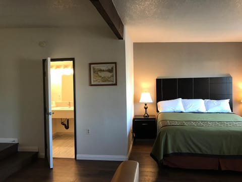 Manhattan Inn & Suites Motel in Manhattan Beach