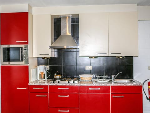 Holiday Home Bungalowpark Landsrade-1 by Interhome House in Limburg (province)