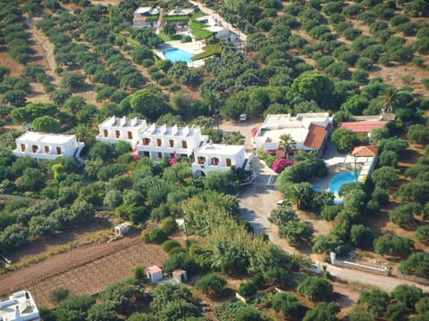 Facade/entrance, Bird's eye view, Area and facilities