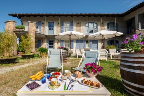 Cascina Giardini Country House in Liguria