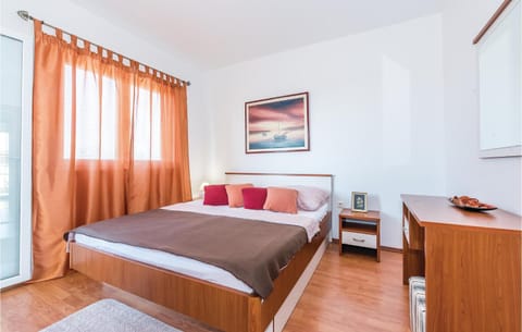4 Bedroom Stunning Home In Jadrija House in Šibenik