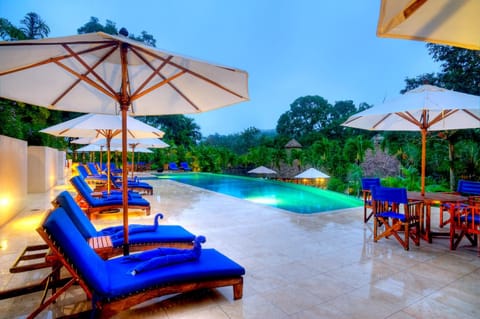 On site, Swimming pool, Swimming pool