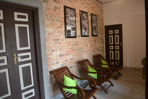 Property building, Seating area