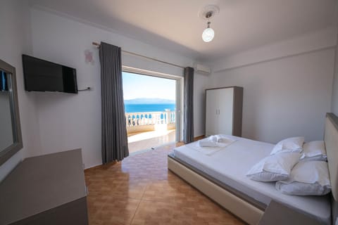 Bedroom, Sea view