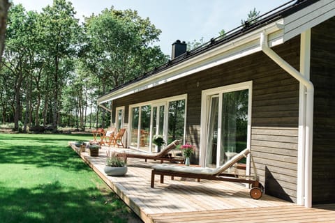 Balcony/Terrace, Garden view