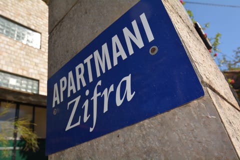 Apartments Dinko Zifra Condo in Kotor Municipality