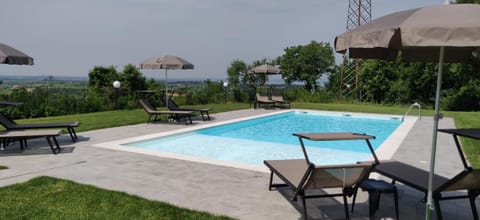 Poggio di Pastrengo Condominio in Lake Garda