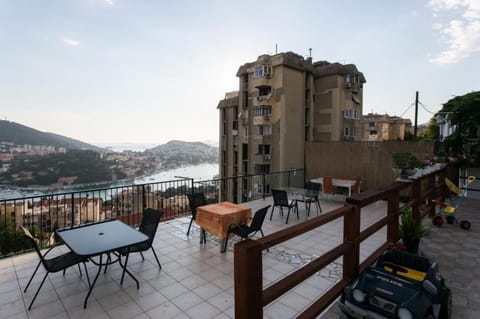 Balcony/Terrace, City view, Sea view