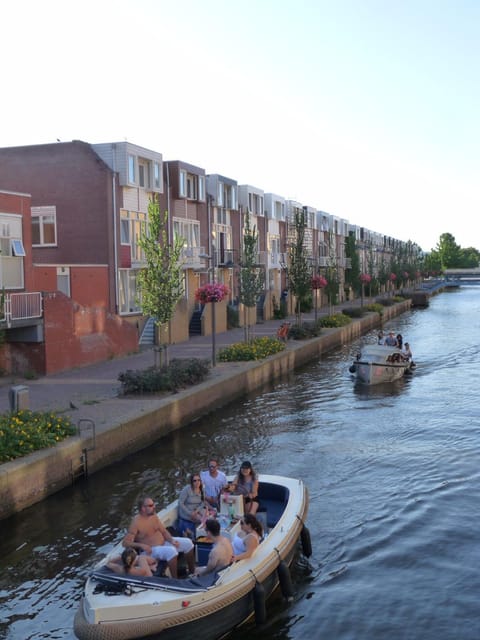 Property building, Activities, View (from property/room), Balcony/Terrace, Canoeing