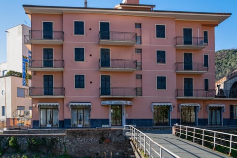Hotel Residence Paradiso Apartment hotel in Moneglia