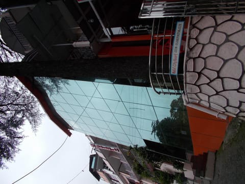 Property building, Facade/entrance, Bird's eye view, Floor plan