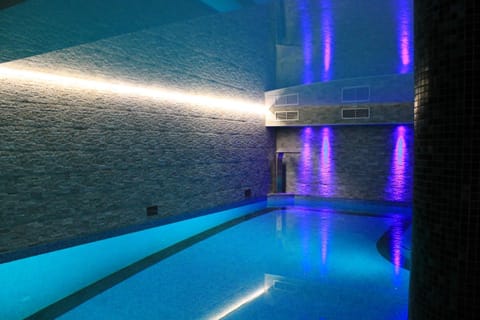 Sauna, Spa and wellness centre/facilities, Swimming pool