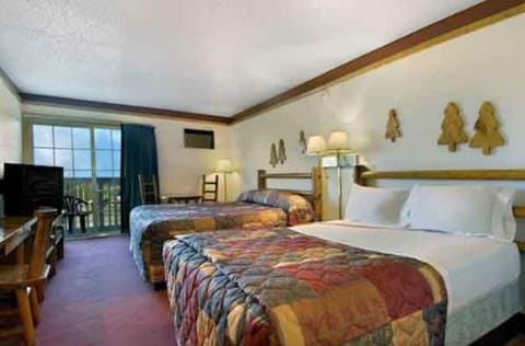Americas Best Value Inn - Duluth Spirit Mountain Inn Hotel in Proctor