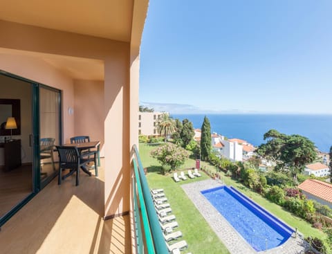 Balcony/Terrace, Garden view, Pool view, Sea view