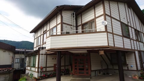 Fureai No Yado Yasuragi guesthouse in Nozawaonsen