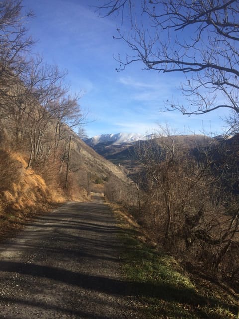 Neighbourhood, Natural landscape, Mountain view