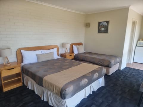 Hacienda Motel Geelong Motel in Geelong
