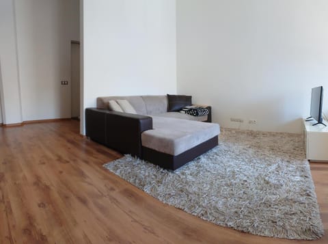 City Centre Kreutzwaldi apartment, free parking Apartment in Tallinn