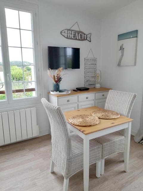 Studio proche du centre ville et de la plage Apartment in Normandy