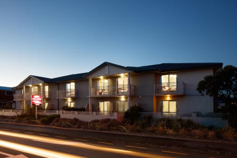 Property building, Facade/entrance, Sunset