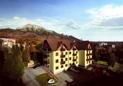 Property building, Neighbourhood, Bird's eye view