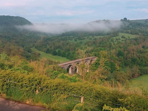 Monsal Head Hotel Bed and Breakfast in High Peak District