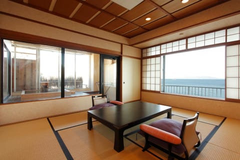 Atagawa Yamatokan Ryokan in Shizuoka Prefecture