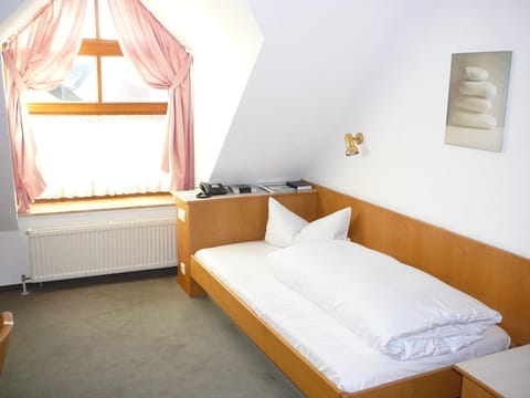 Hotel Garni Schmid Alojamiento y desayuno in Neu-Ulm