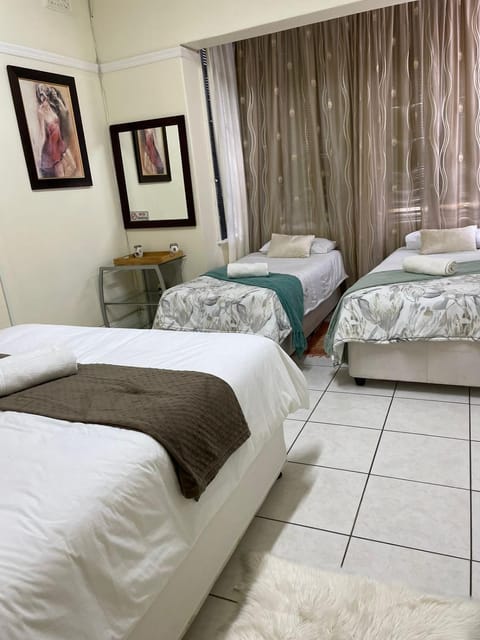 Fj's place Bed and Breakfast in Durban
