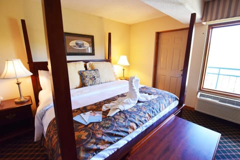 Arbors at Island Landing Hotel & Suites Hotel in Pigeon Forge