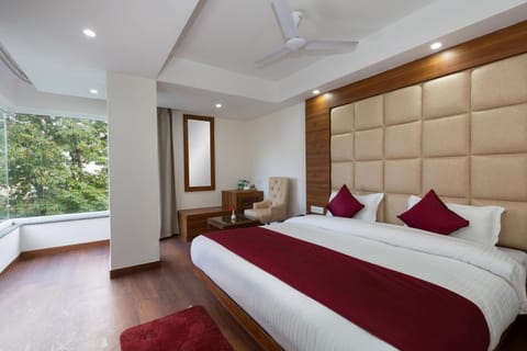 Hotel Wild Wood Hotel in Uttarakhand